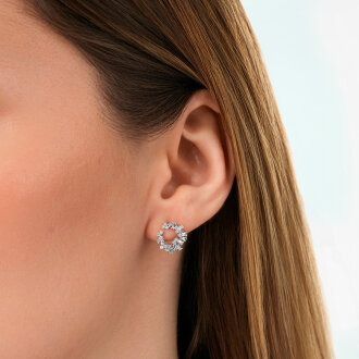 0.66 Karat Pırlanta Baget Taşlı Trend Küpe - 3