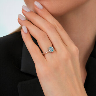 0.67 Karat Pırlanta Blue Topaz Baget Yüzük - 3