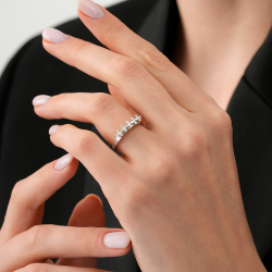 0.20 Karat Pırlanta Beştaş Yüzük - 3