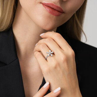 0.23 Karat Pırlanta Baget Çiçek Yüzük - 3