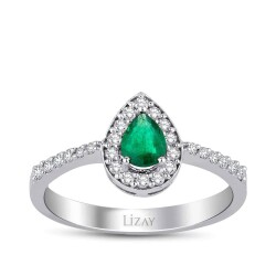 0.46 Carat Diamond Emerald Ring 