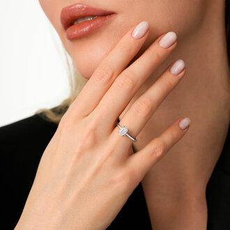 0.60 Karat Pırlanta Emerald Tektaş Yüzük - 3