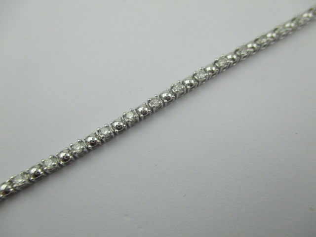 0.7 Karat PIRLANTA BİLEKLİK Su Yolu BİLEKLİK 14 AYAR