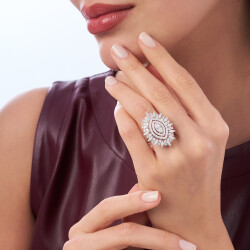 1.48 Karat Pırlanta Baget Yüzük - 3