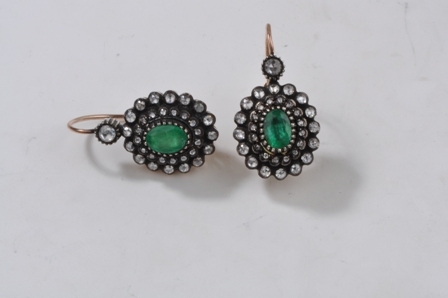 1,73 Karat Elmas Küpe Zümrüt WH 8 Ayar - 1