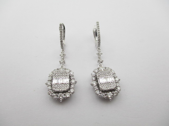1.75 Karat PIRLANTA KÜPE Fantezi KÜPE 14 AYAR