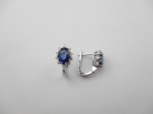 1.81 Karat PIRLANTA KÜPE Safir Fantezi KÜPE 14 AYAR
