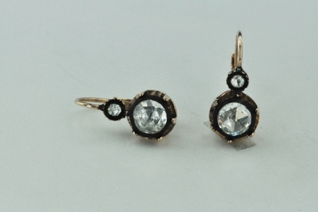 1,86 Karat Elmas Küpe WH 8 Ayar - 1