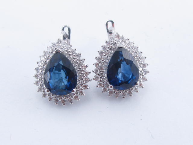 3.97 Karat PIRLANTA KÜPE Safir Fantezi KÜPE 14 AYAR