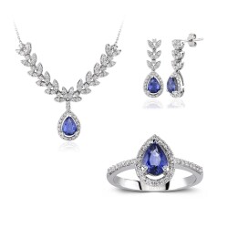 Sapphire with 5.29 Carat Diamonds 