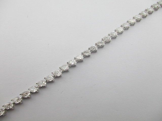 6.93 Karat PIRLANTA BİLEKLİK Su Yolu BİLEKLİK 14 AYAR