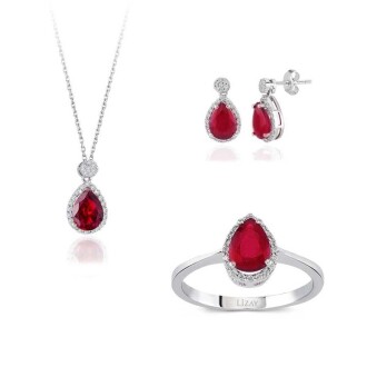 4.50 Karat Pırlanta Yakut Set