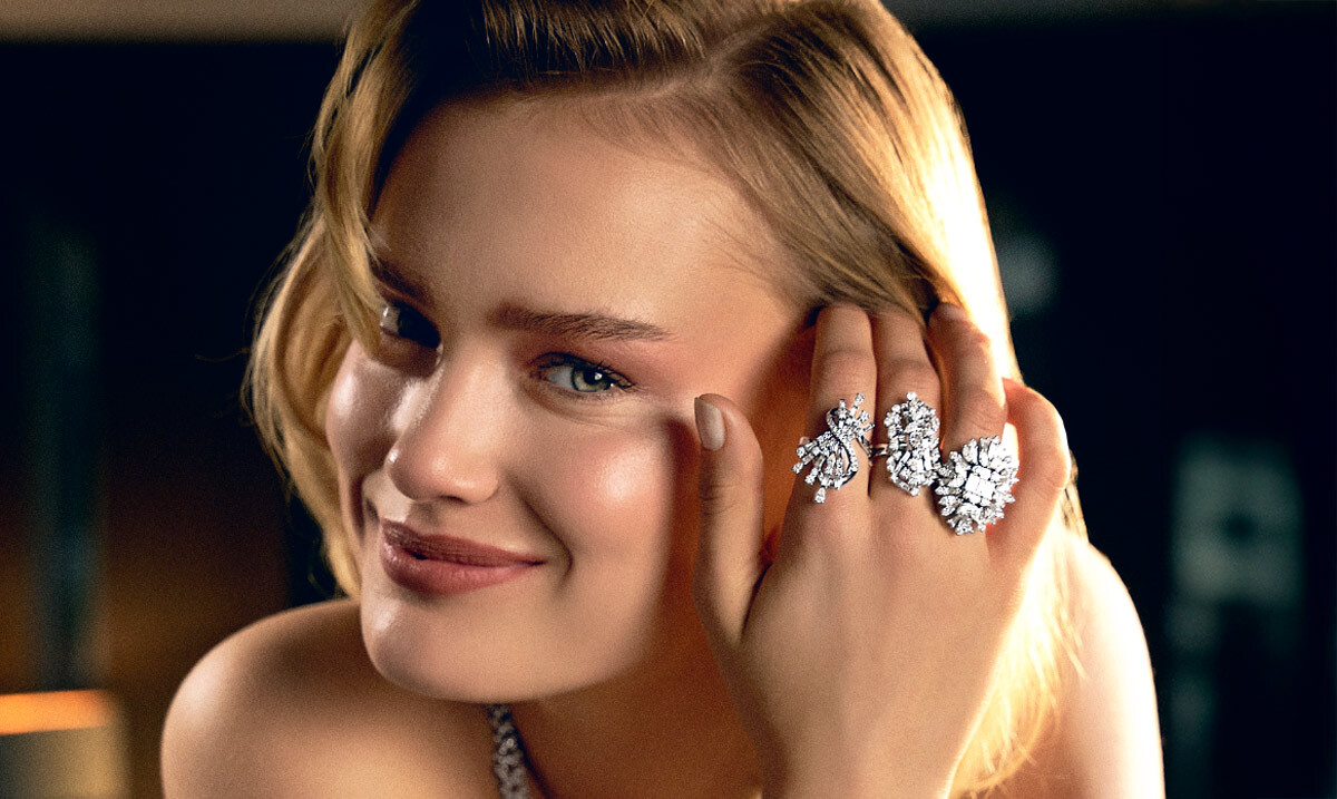 Pırlanta Takılar ile Kendinizi Şımartın