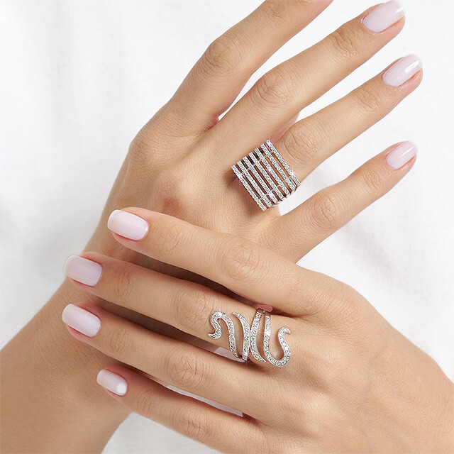 Pırlanta ve Moda: İkonik Takılarla Trendlere Ayak Uydurun!