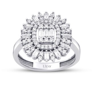 Altın Baget Taşlı Halo Yüzük - 1